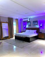 Hayatt Regency Suites