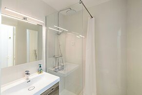 Charming Flat With sea View - 1BR - 2P - Cannes
