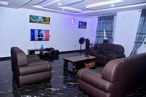 Evergreen Unique Serviced Apartment