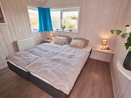 4 Star Holiday Home in Friedrichkoog