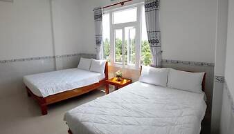 Hung Phuc Mui Ne Hotel