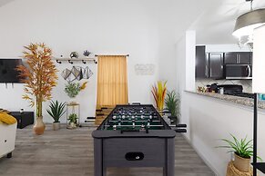 Kitchen Foosball Fenced Yard Parking