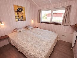 4 Star Holiday Home in Friedrichkoog