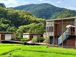 Lomhaijai Homestay