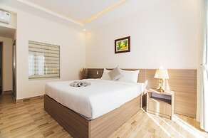 Green bay hotel Ha Long