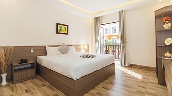 Green bay hotel Ha Long