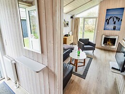 4 Star Holiday Home in Friedrichkoog