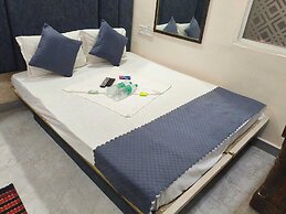 Shri Radha hotels