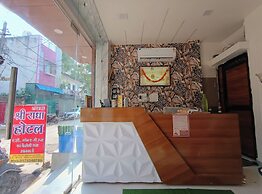 Shri Radha hotels