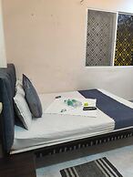 Shri Radha hotels