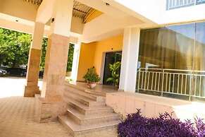 Prime Lodge Apartment