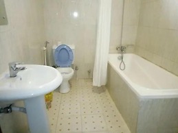 Tahir Hotel