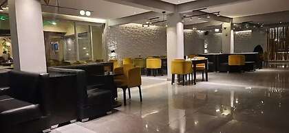 Tahir Guest Palace