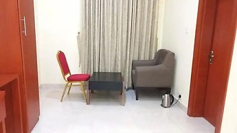 MTown Hotel and Suites