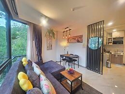 Room-a305 - 1 Bdr Condo With Sea View, A