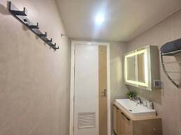 Room-a305 - 1 Bdr Condo With Sea View, A