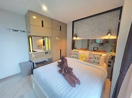 Room-a305 - 1 Bdr Condo With Sea View, A