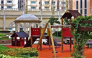 Live Luxury Living at BGC Venice