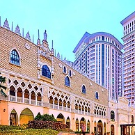 Live Luxury Living at BGC Venice