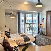 Live Luxury Living at BGC Venice