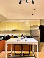 Live Luxury Living at BGC Venice