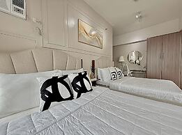 Live Luxury Living at BGC Venice
