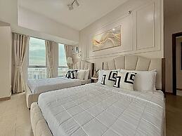 Live Luxury Living at BGC Venice