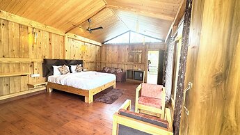 Corbett Wildernest Resort