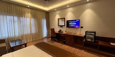 Hotel Guru Surbhi