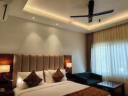 Hotel Guru Surbhi