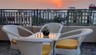 Hotel Guru Surbhi
