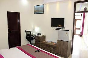 Hotel Guru Surbhi