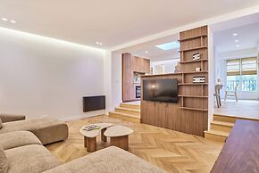 2BR With AC Canal Saint-martin