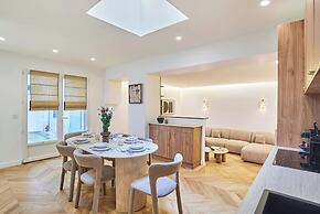 2BR With AC Canal Saint-martin