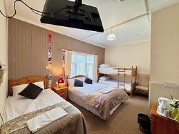 Kendal Hotel