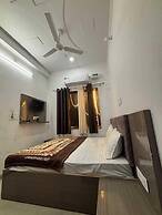 SHUKLA HOTEL