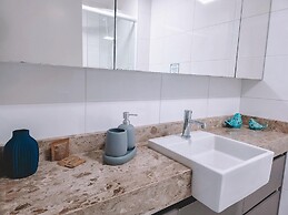 Compacto de luxo - One Milênio Cocô