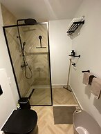 Palm Beach Vacaysuites - Bamboo Suite - Studio
