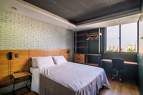LUIX LONDRINA FLAT HOTEL