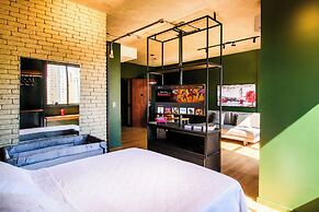 LUIX LONDRINA FLAT HOTEL