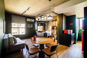 LUIX LONDRINA FLAT HOTEL