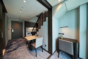 HOTEL HLB
