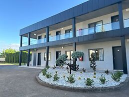 Jolly Knight Motel