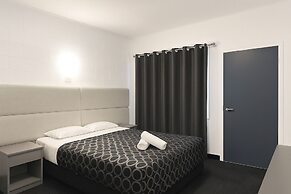 Jolly Knight Motel