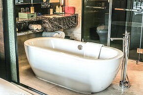 Chongqing Ronghui Grand Hotel