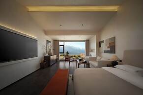 Floating Life Boundless Wild Resort