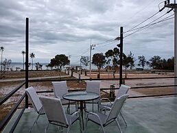 A&B Beach Villa At VK