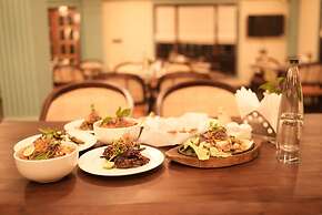 Cilantro Unwind Delisso Abode Pelling