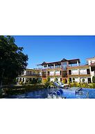 Blue River Resort