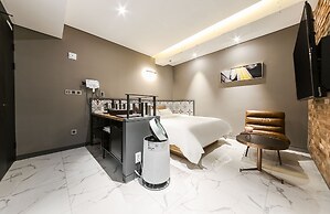 Gwangju Awesome Boutique Hotel